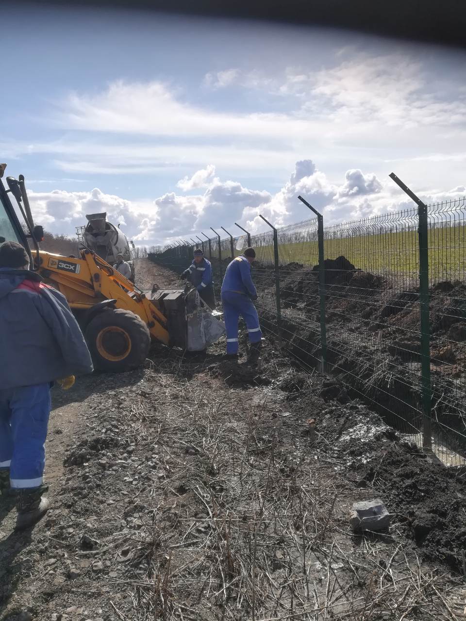 Украина начала работы по обустройству российско-украинской границы